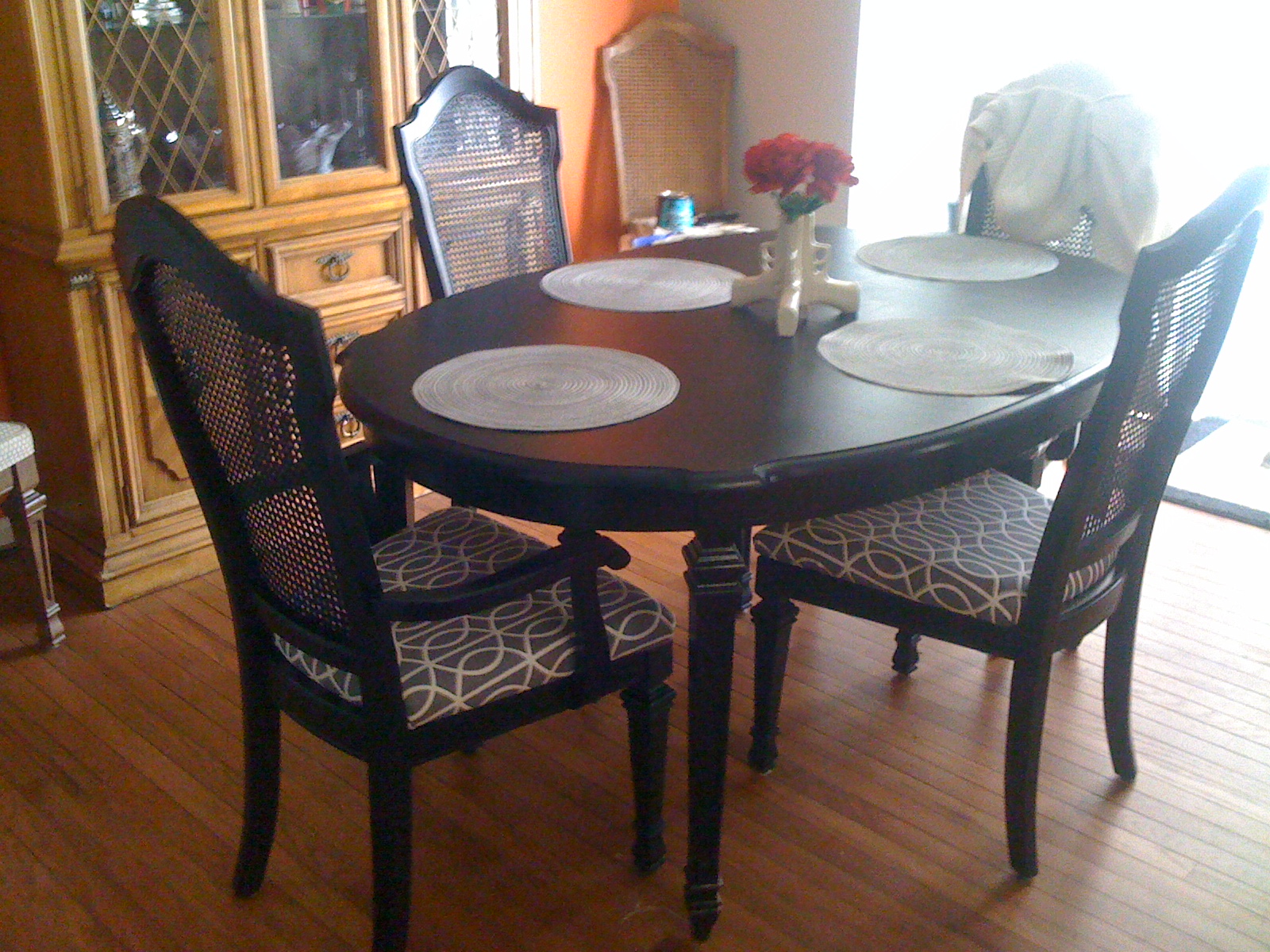 DIY: Refinishing a Dining Room Table